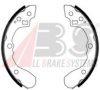 KIA 0K2N12638Z Brake Shoe Set